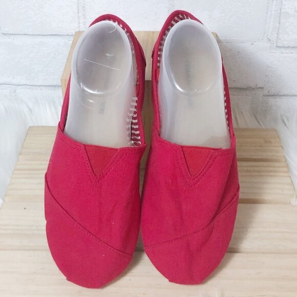 Charles Albert Red Josie Flat Canvas Slip-On Shoes Women's Size 8 - Picture 3 of 6